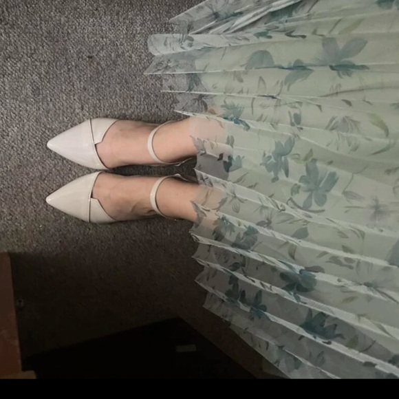 Pleated floral maxi skirt 27/28 - Picture 1 of 5